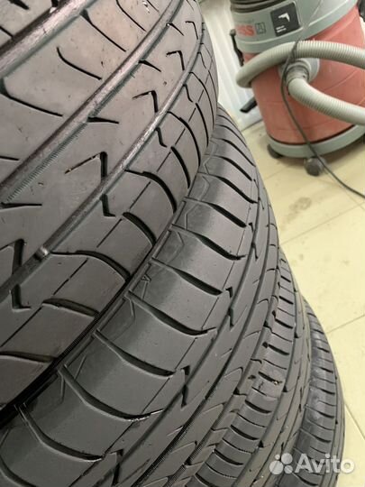 Toyo Tranpath MPZ 215/70 R16