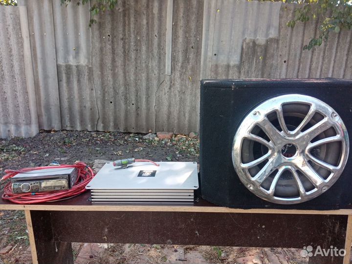 Комплект музыки в машину