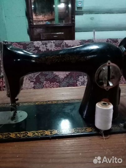 Швейная машина Подольск