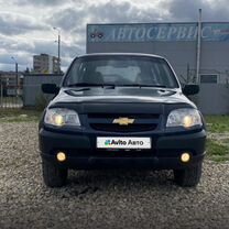 Chevrolet Niva 1.7 MT, 2011, 156 000 км, с пробегом, цена 460 000 руб.