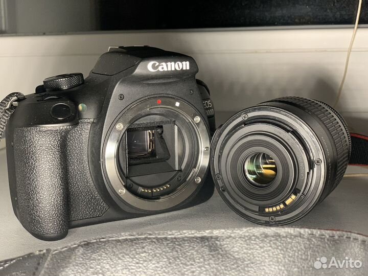 Фотоаппарат canon2000D