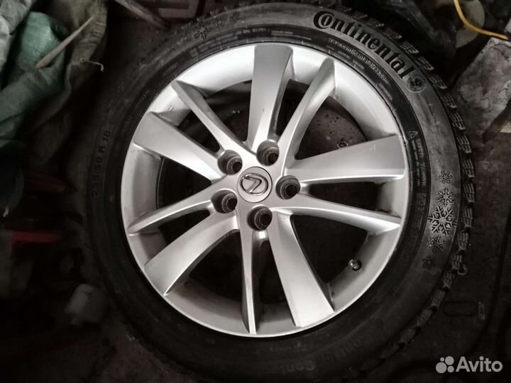 Michelin X-Ice North 3 235/50 R18