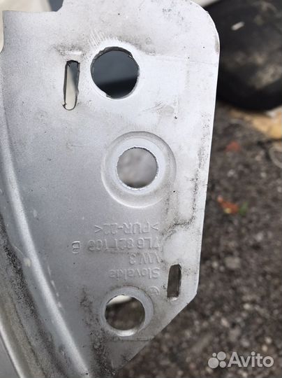 Крыло правое Фольксваген туарег 03-06