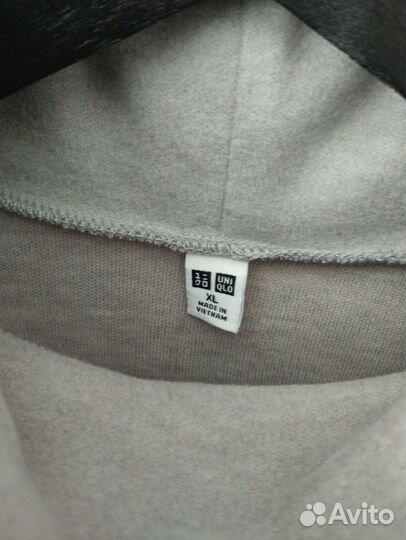 Водолазка женская uniqlo 50 разм