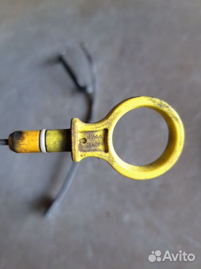 Щуп масляный Volvo S40