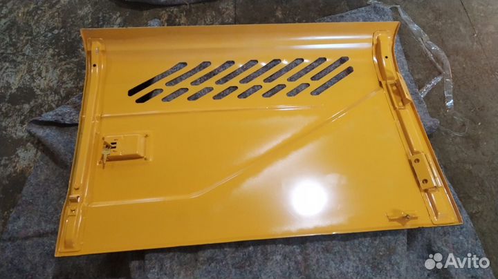 Дверь бокового отсека экскаватора Hyundai R300-9