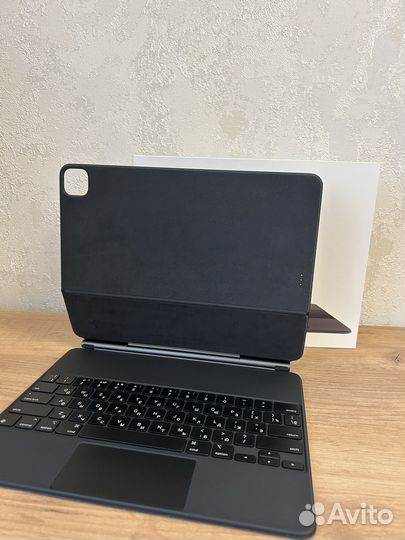 Клавиатура Apple magic keyboard для iPad pro 12.9