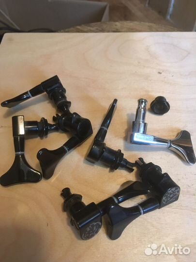 Колки для бас гитары