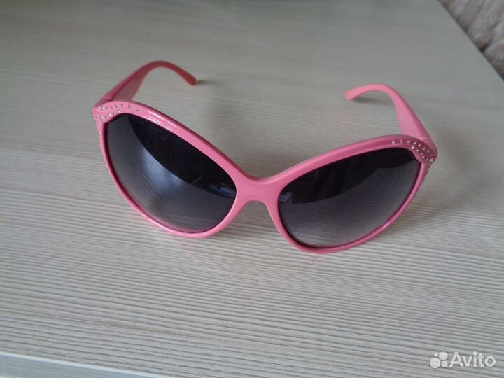 Очки разные солнцезащитные