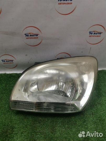 Фара галогеновая передняя левая Kia Sportage 2 SUV