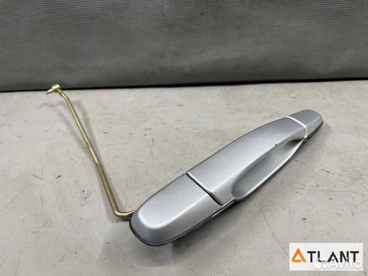 Ручка двери задний правый toyota estima