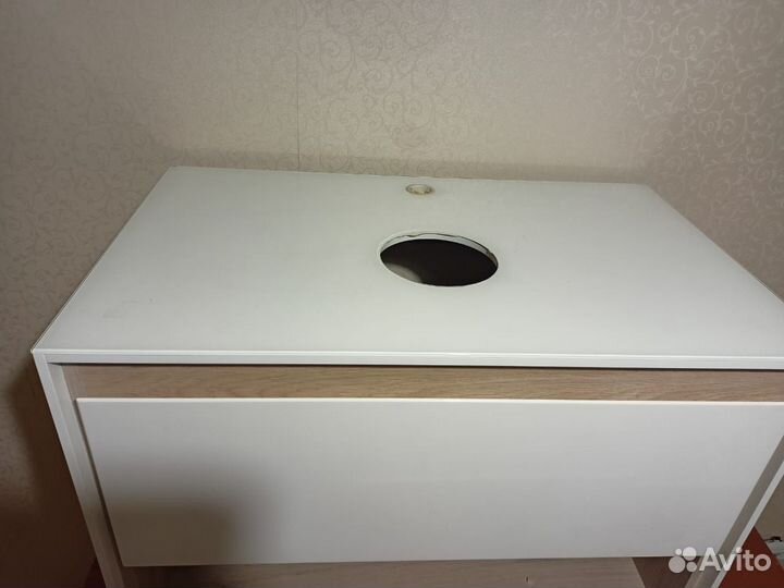 Тумба навесная со столешницей под раковину