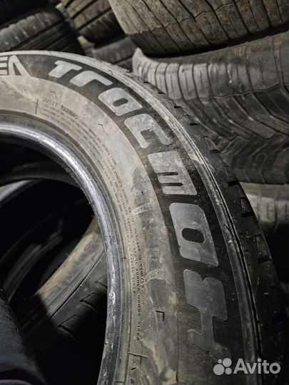 Tracmax X-Privilo TX5 205/60 R16