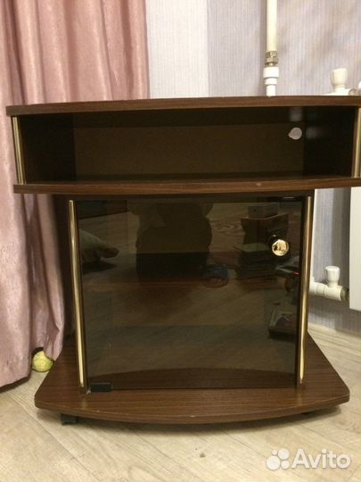 Тумба под телевизор