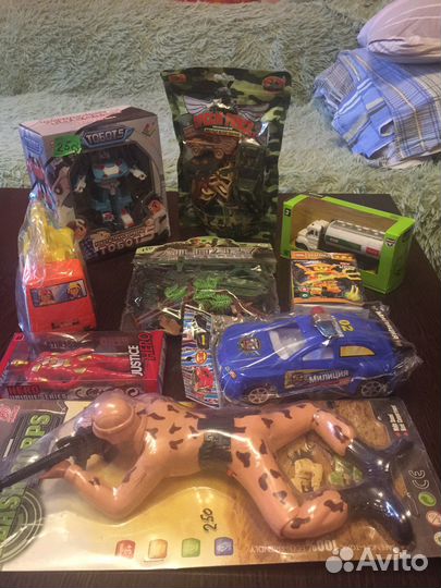 Игрушки