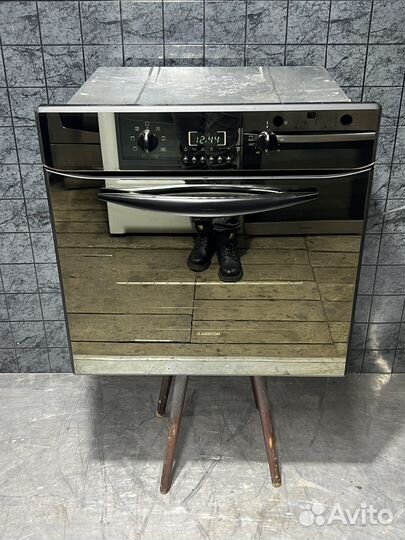Духовой шкаф «Ariston»
