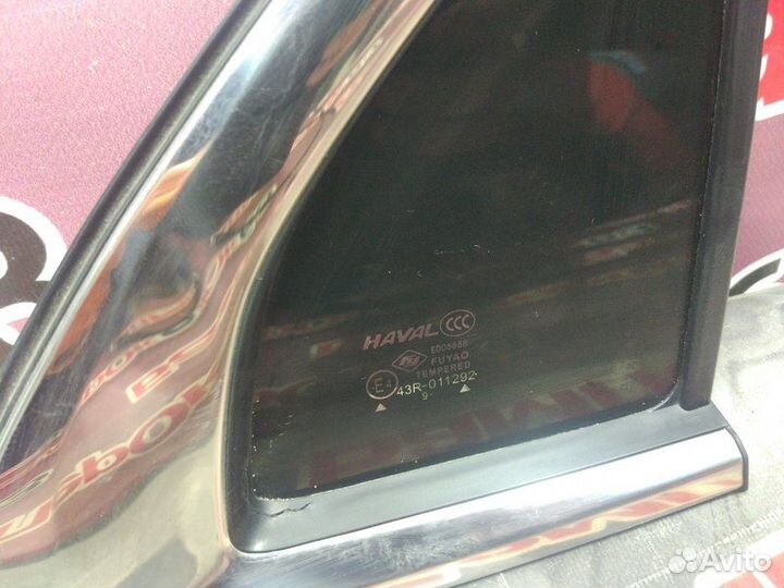 Стекло кузовное глухое правый Haval F7