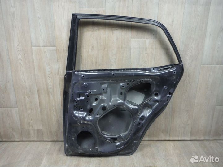 Дверь задняя правая (№70) Toyota Auris 2007