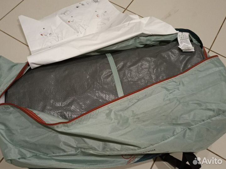 Новая палатка 4-местная Quechua tent arpenaz 4.2