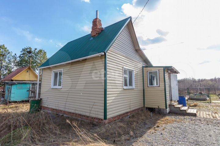 Дом 42 м² на участке 10,7 сот.