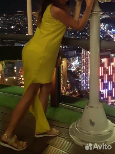 Вечернее платье