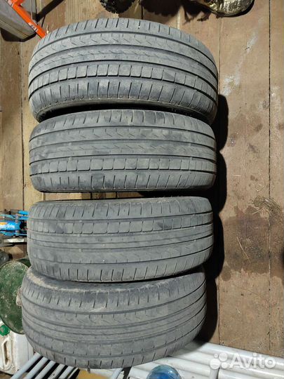 Pirelli Cinturato P7 205/50 R17 89V