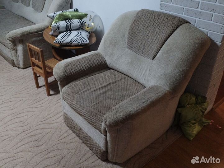 Угловой диван бу