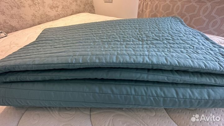 Покрывало стенание IKEA и наволочки на подушки