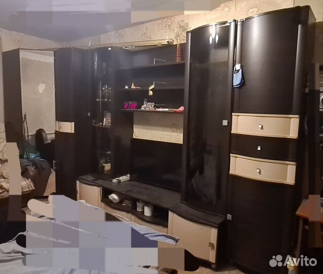 Стенка в гостиную