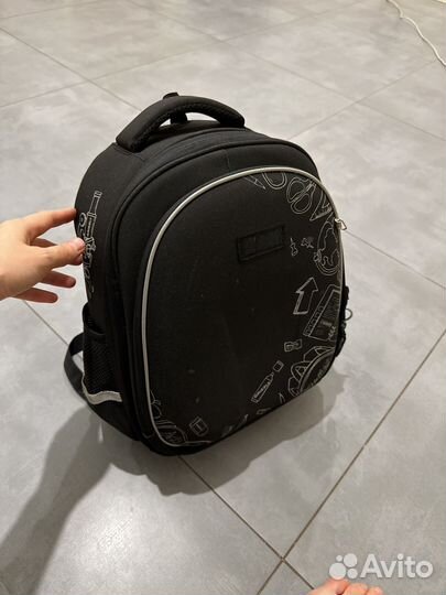 Портфель школьный