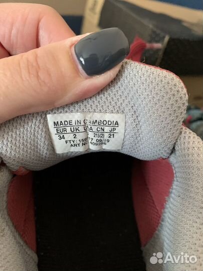 Кроссовки для девочек