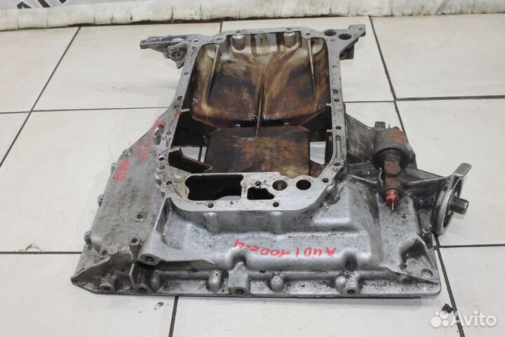 Поддон двс верхняя часть Ауди A100