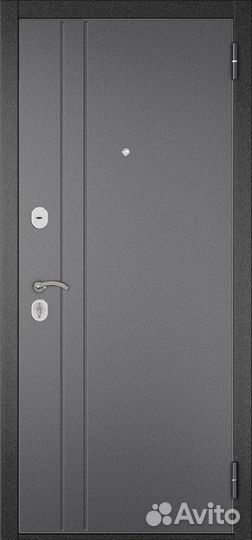 Дверь входная металлическая в квартиру