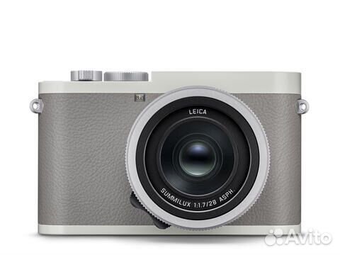 Leica Q2 Ghost by Hodinkee