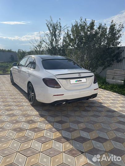 Mercedes-Benz E-класс 2.0 AT, 2018, 219 000 км