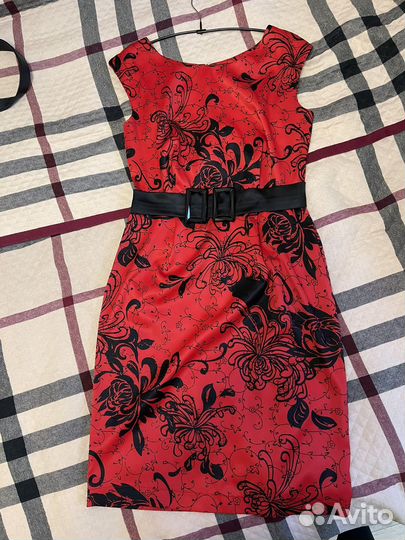 Платье вечернее