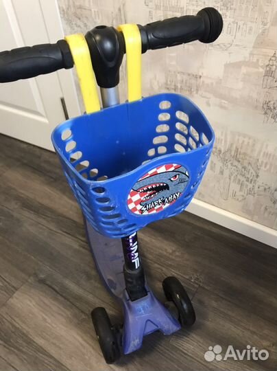 Самокат детский трехколесный Triumf Active