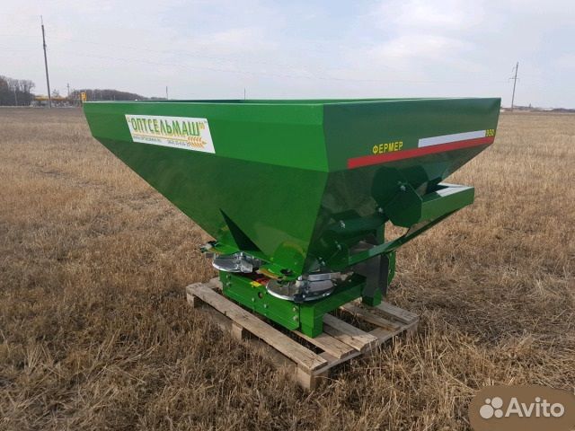 Разбрасыватель удобрений Оптсельмаш Фермер 900, 2023