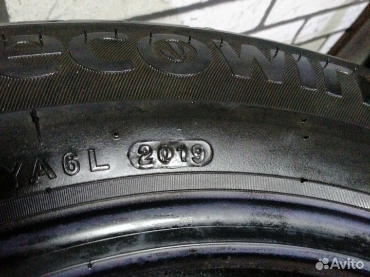 Kumho Ecowing ES01 KH27 185/65 R15 88H