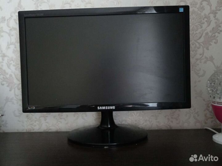 Монитор Samsung syncmaster sa300