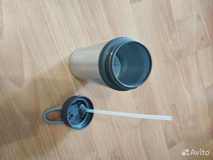 Бутылка для воды