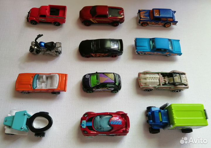 Машинки Hot Wheels. Детские игрушки мальчикам