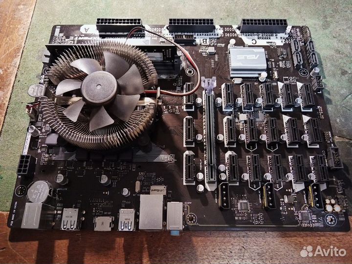 Asus B250 Mining Expert + CPU + 4Gb RAM + кулер