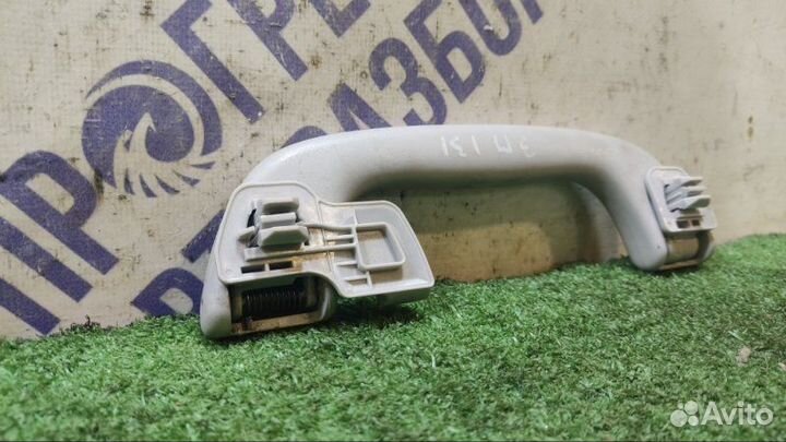 Ручка потолка задняя правая Mazda 3 Bk хэтчбек 1.6