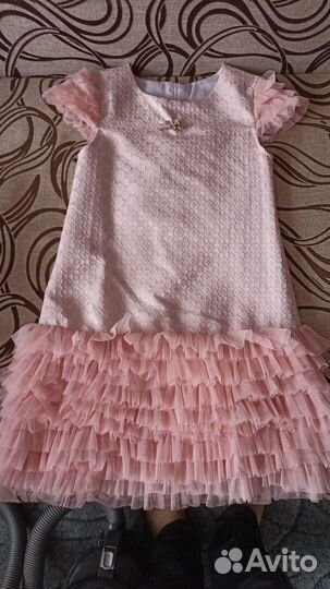 Платье праздничное