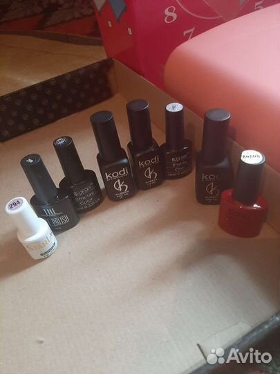 Уф лампа для ногтей и лаки