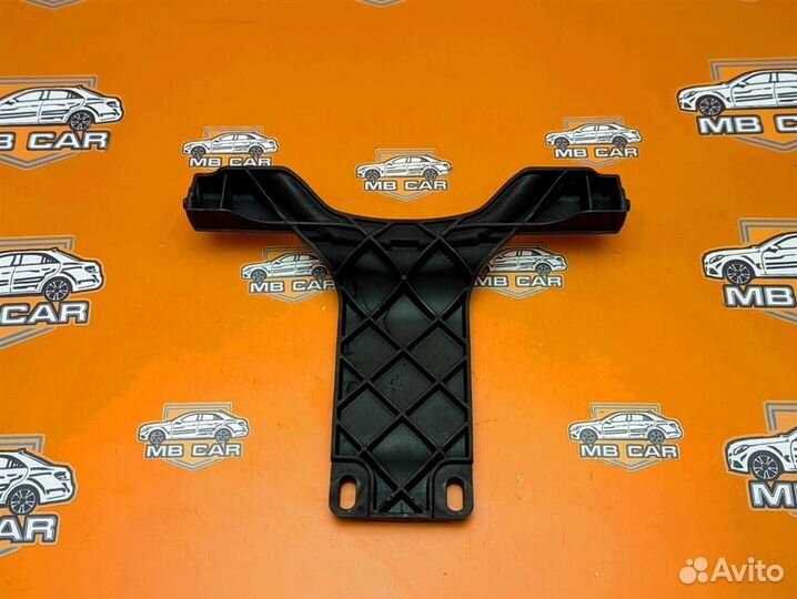 Кронштейн w209 CLK-class 112.955