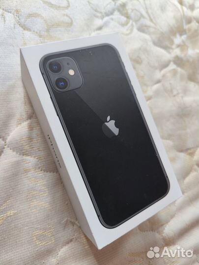 Коробка от iPhone 11