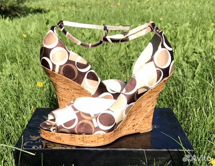 Босоножки женские 39 размер, почти новые