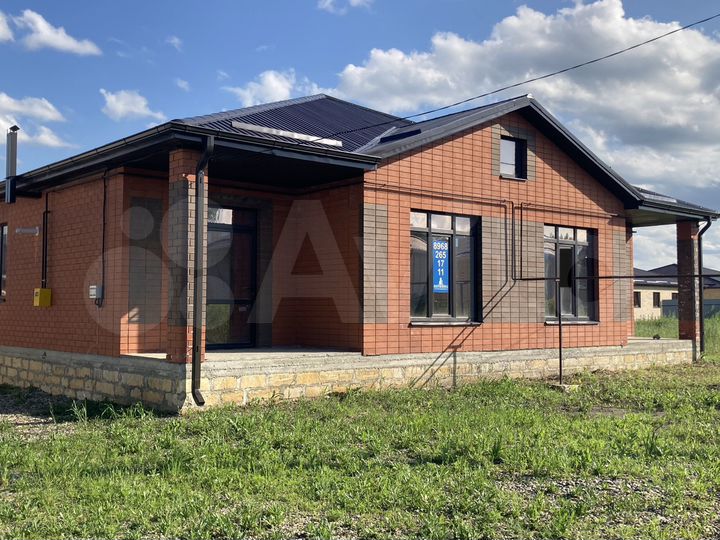 Коттедж 100 м² на участке 3 сот.